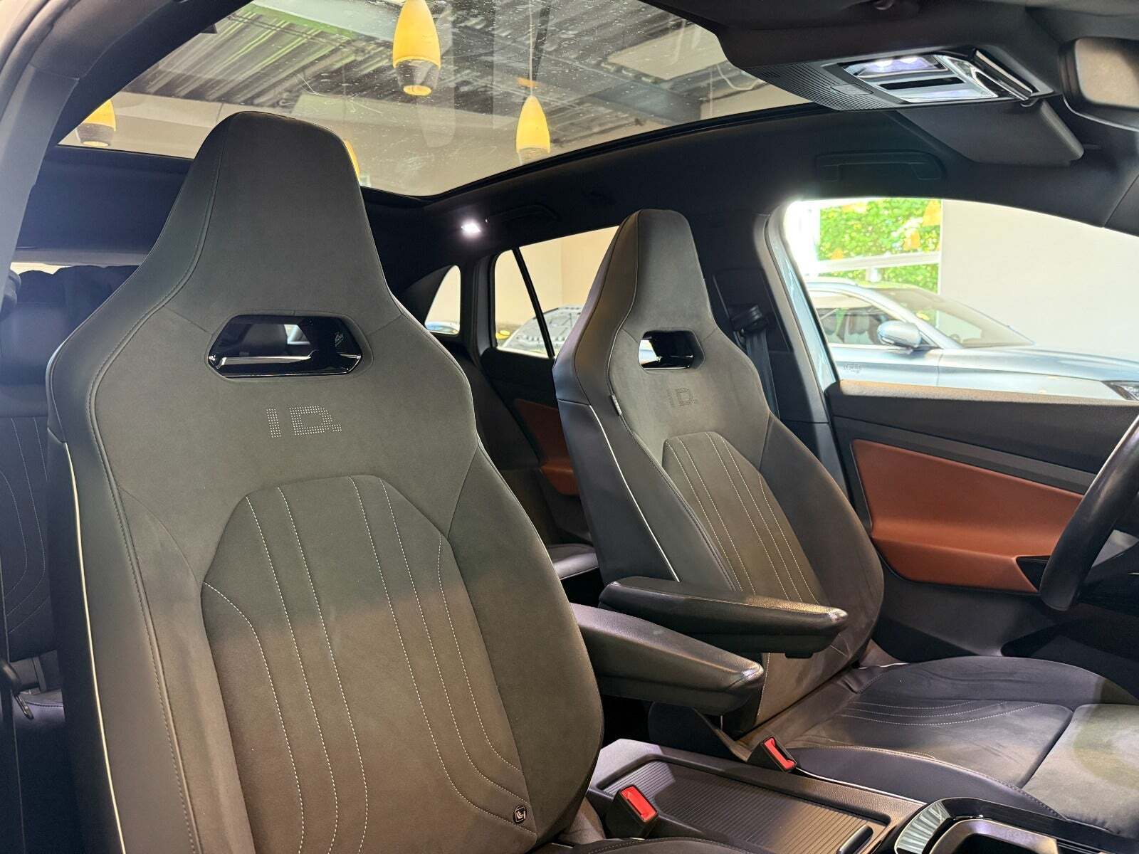 Sølv VW ID.4 fra 2021