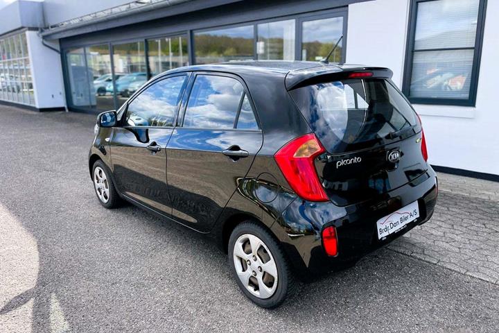 Sort Kia Picanto fra 2013