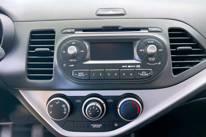Sort Kia Picanto fra 2013