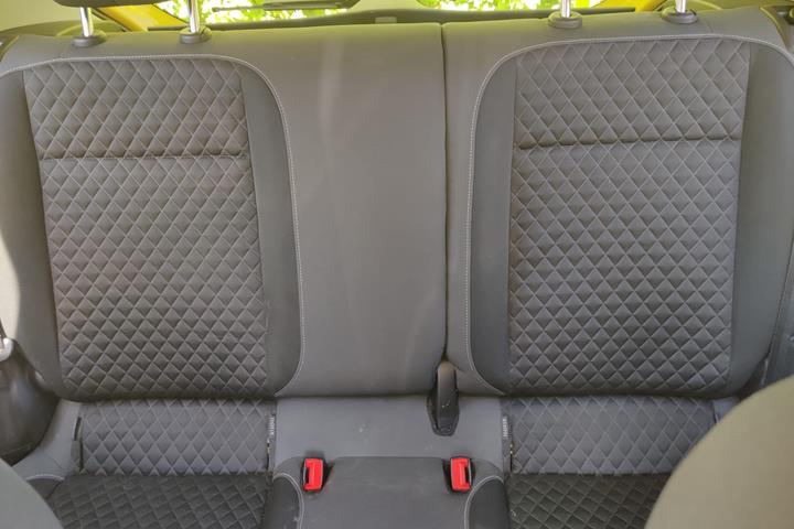 Gul Skoda Citigo fra 2017