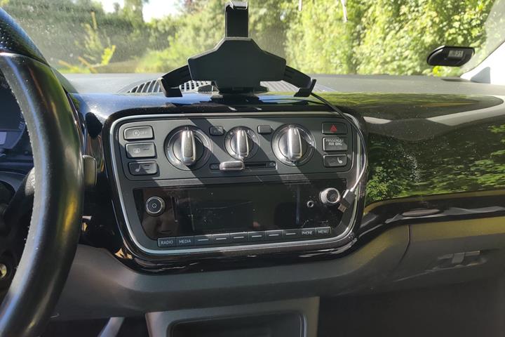 Gul Skoda Citigo fra 2017