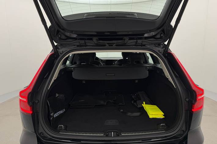 Sort Volvo V60 fra 2020