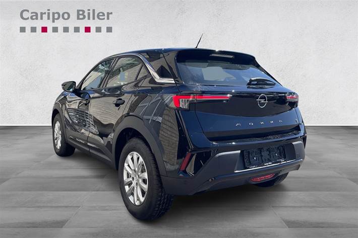 Sort Opel Mokka-e fra 2023