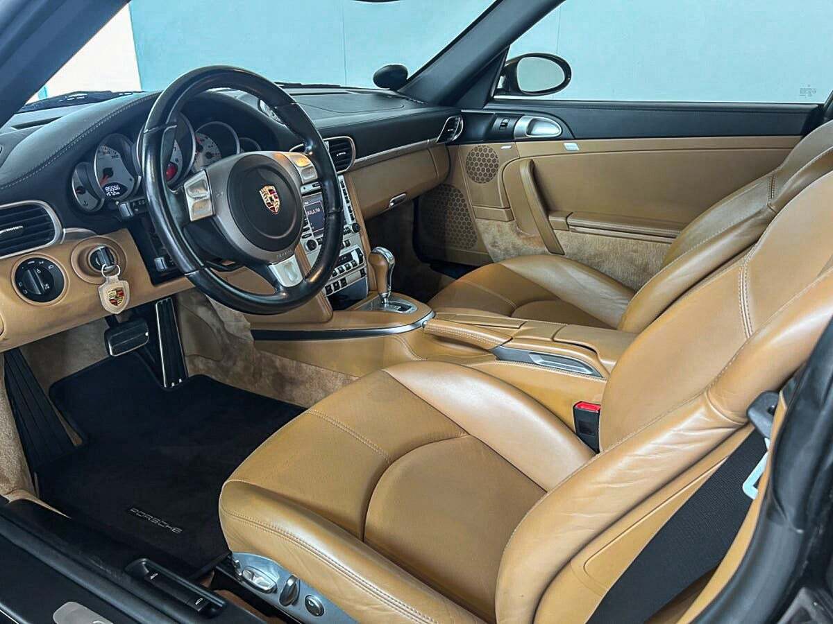 Porsche 911 Turbo 3,6 Coupé Tiptr.