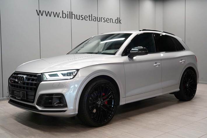 Sølv Audi SQ5 fra 2018 set udefra