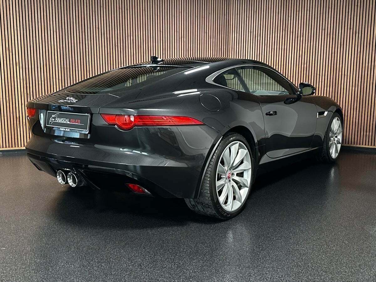 Jaguar F-Type