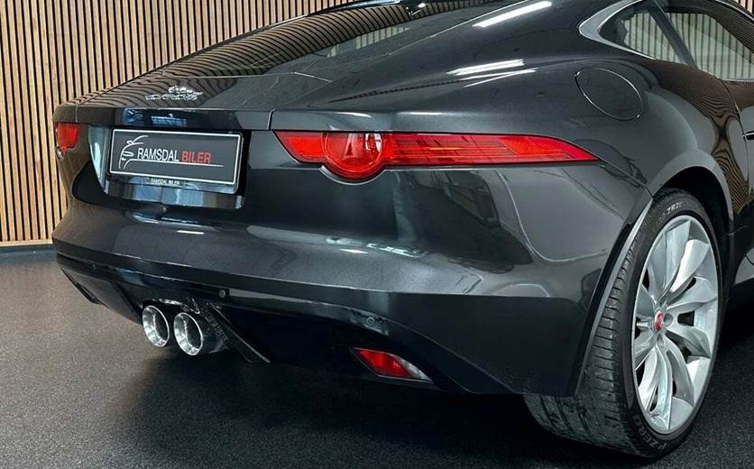 Jaguar F-Type