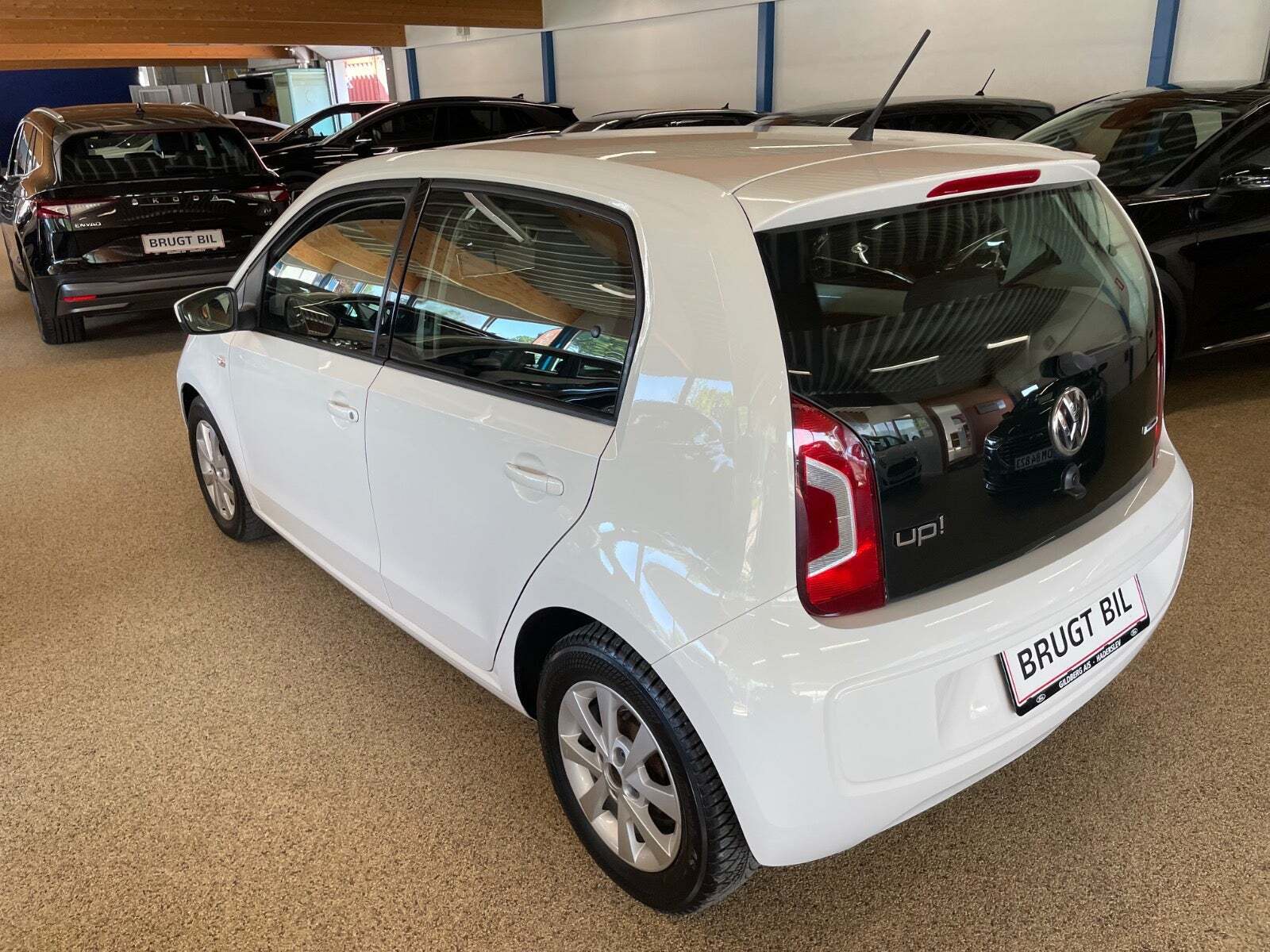 Hvid VW UP! fra 2015