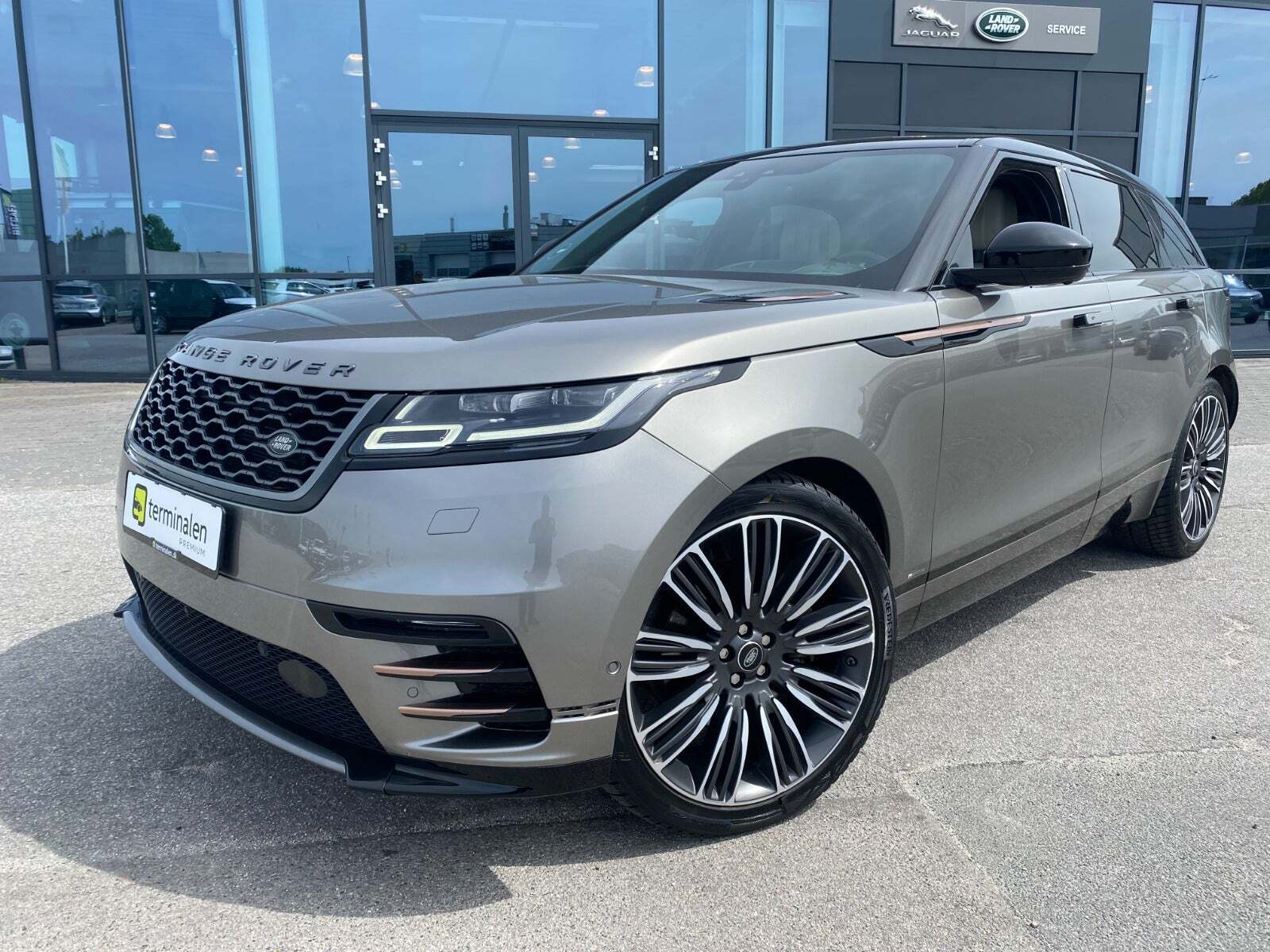 Land Rover Range Rover Velar 3,0 P380 First Edition aut. Van