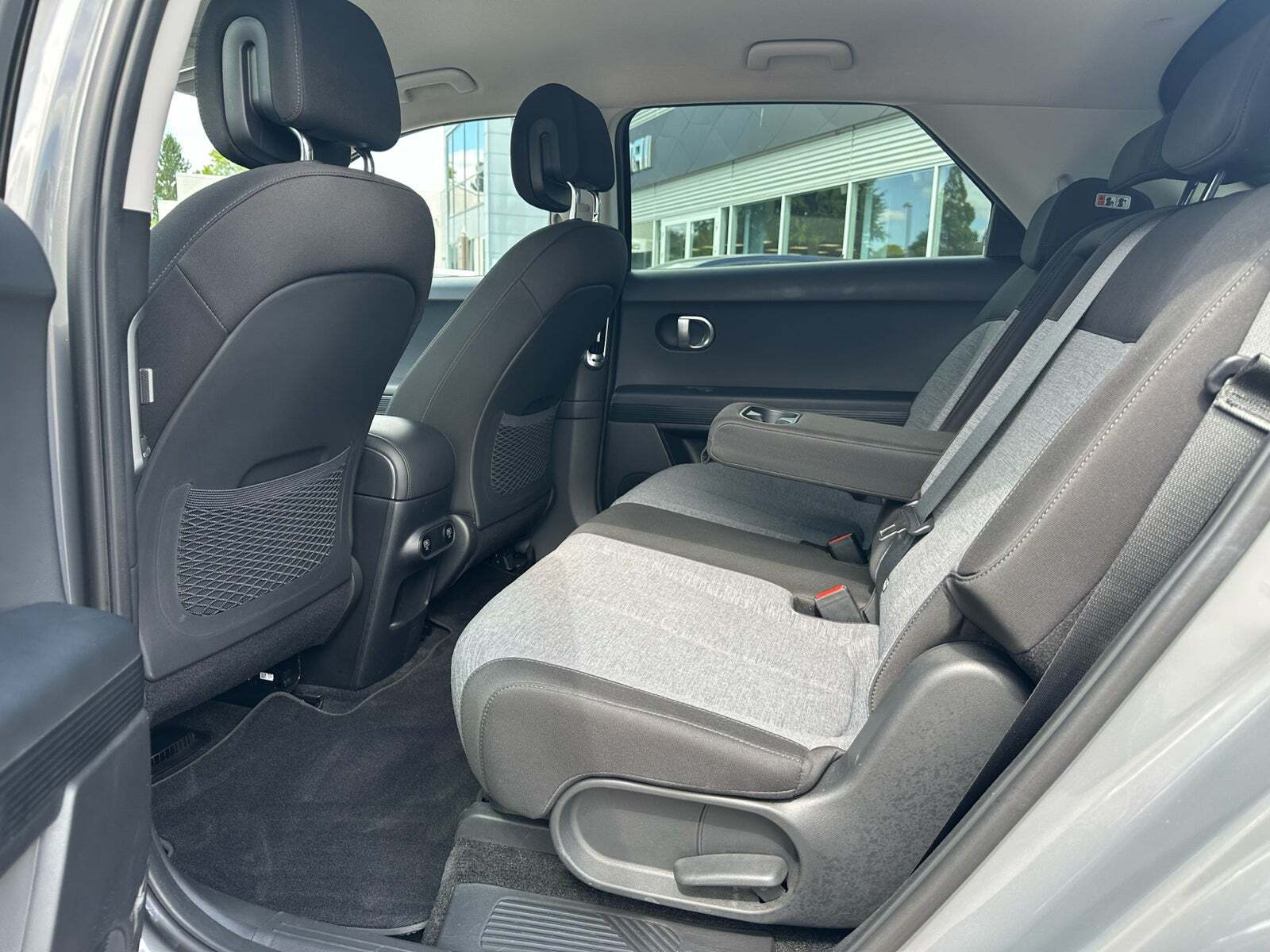 Grå Hyundai Ioniq 5 fra 2022