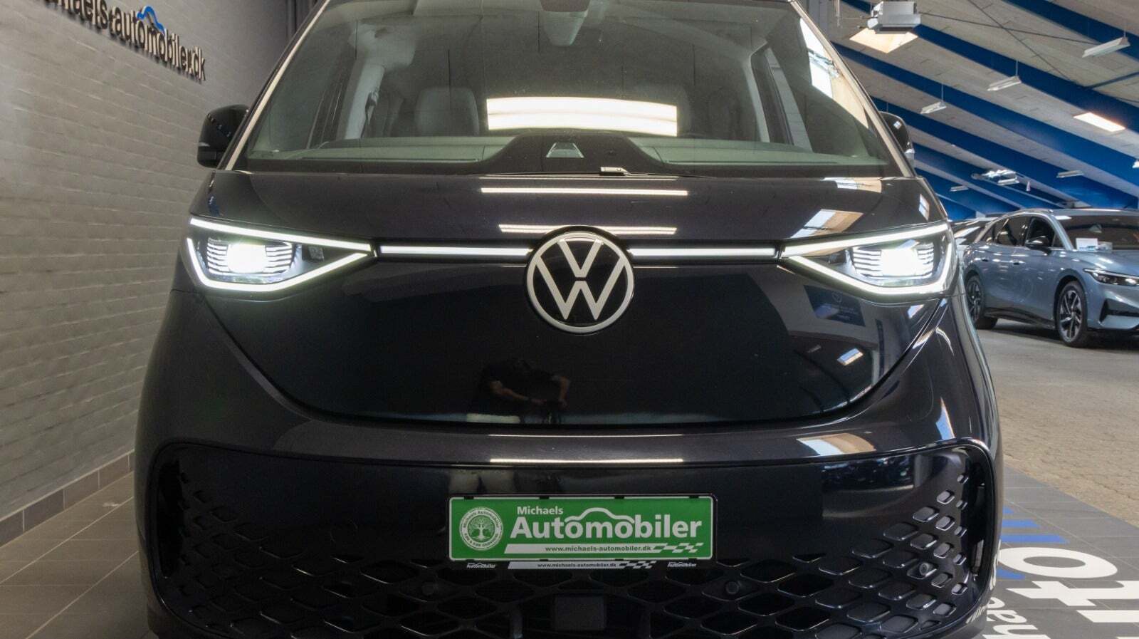 VW ID.Buzz 77 Pro SWB