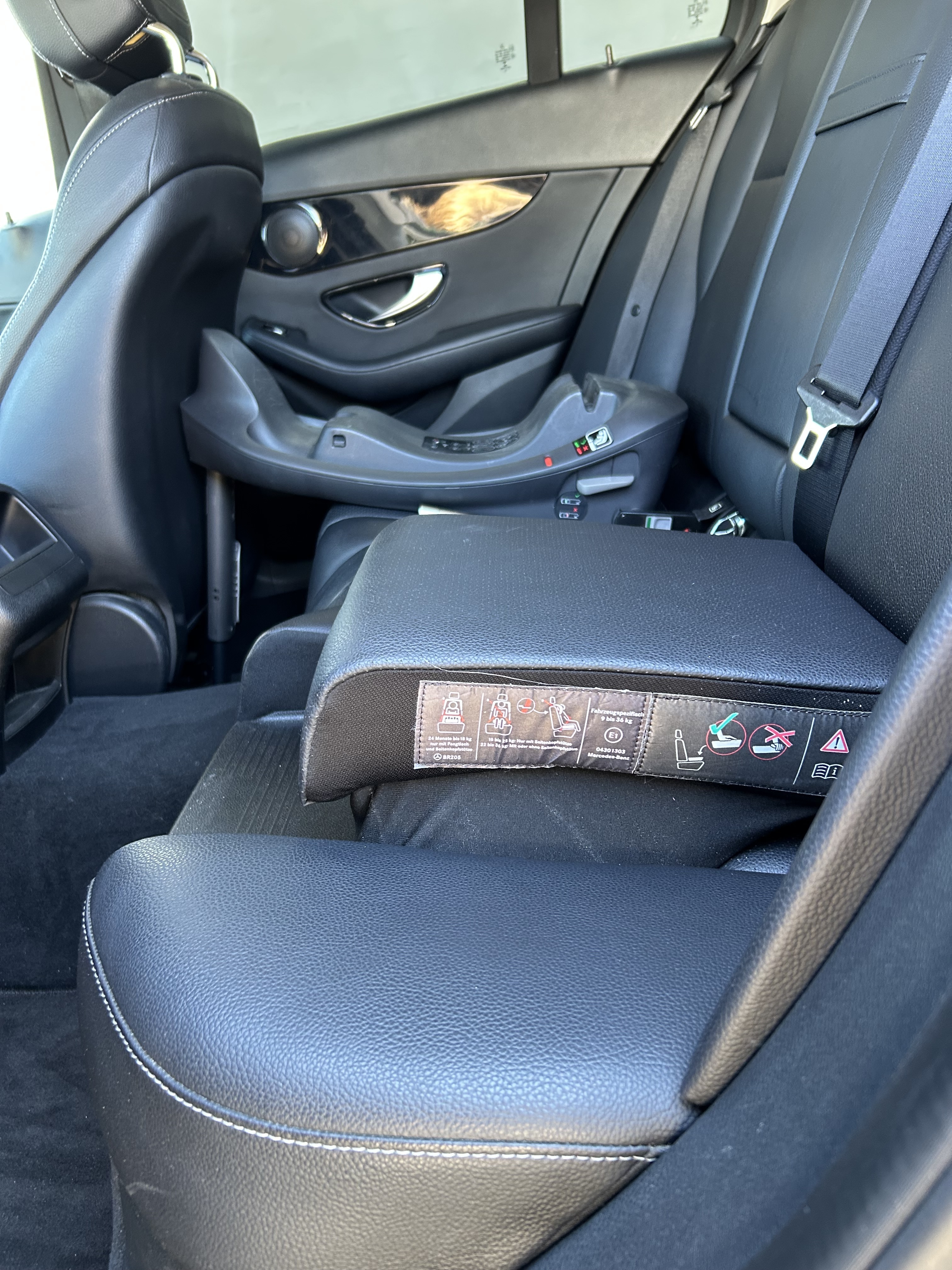 Blå Mercedes C-Klasse fra 2016