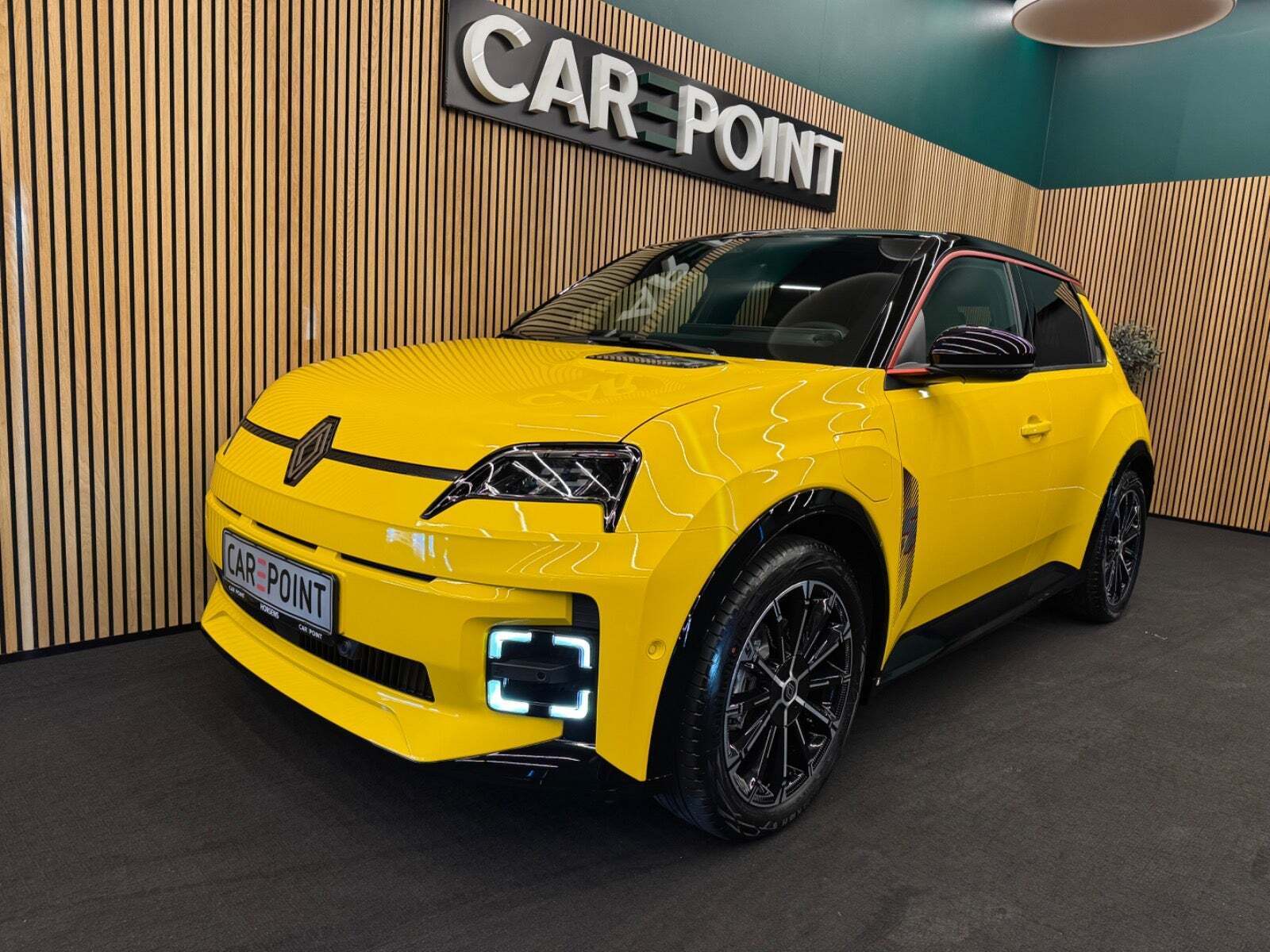 Guide til Renault R5 E-Tech Electric (52 kWh) Techno (Årgang 01/2025 og frem)