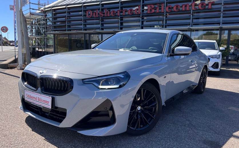 BMW 220i