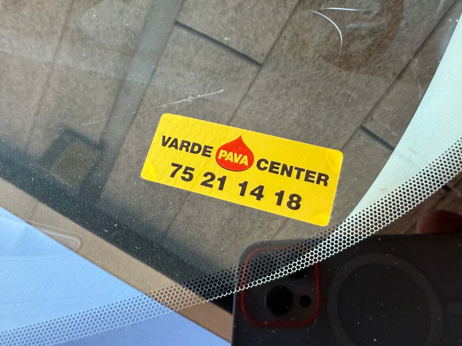 Hvid Ford Kuga fra 2016