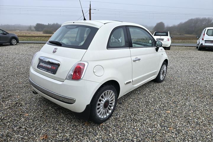 Hvid Fiat 500 fra 2008