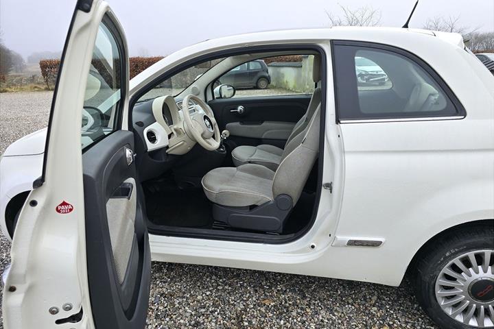 Hvid Fiat 500 fra 2008