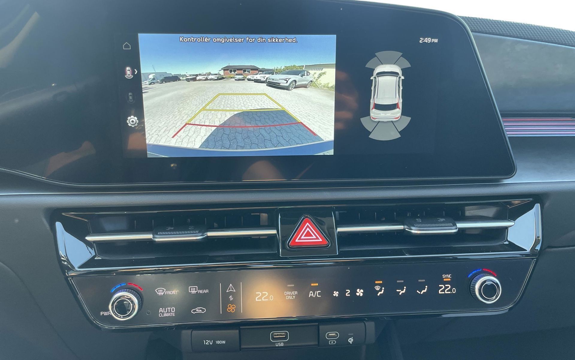 Grå Kia Niro EV fra 2025