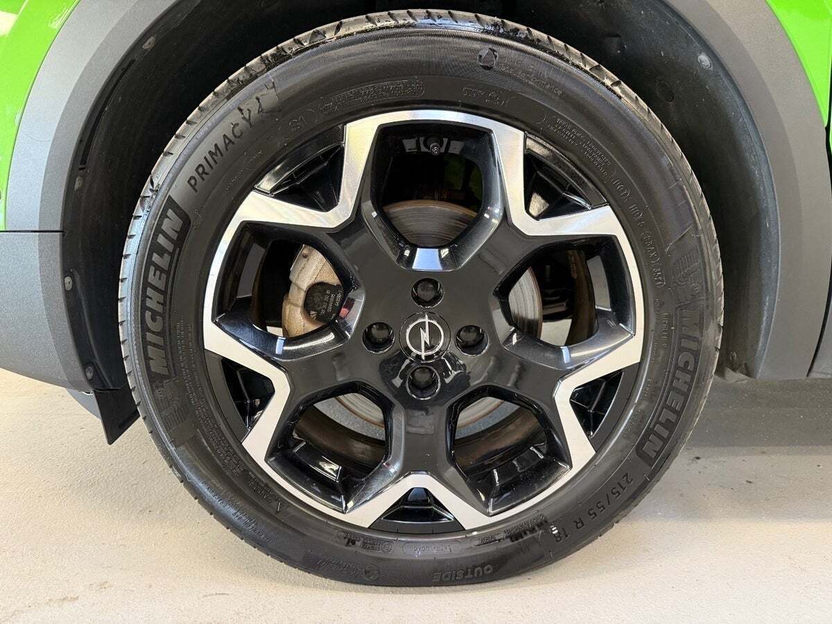 Grøn Opel Mokka-e fra 2022