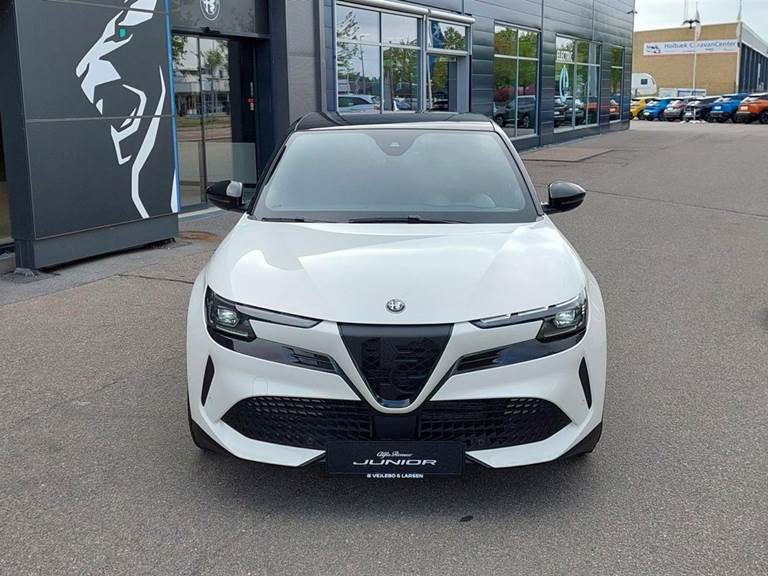 Alfa Romeo Junior EL Veloce 280HK 5d Aut.