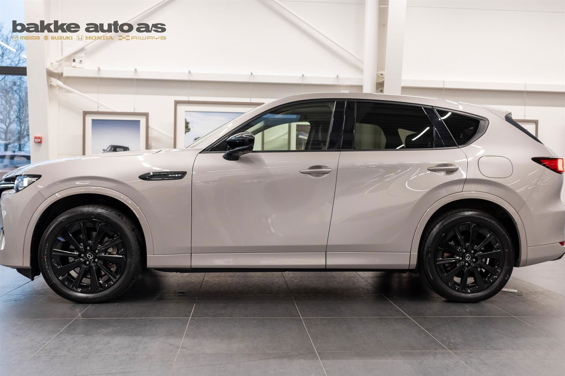 Mazda CX-60 2,5 e-Skyactiv  Plugin-hybrid Homura AWD 327HK 5d 8g Aut.