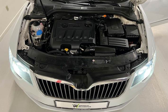undefined Skoda Superb fra 2015