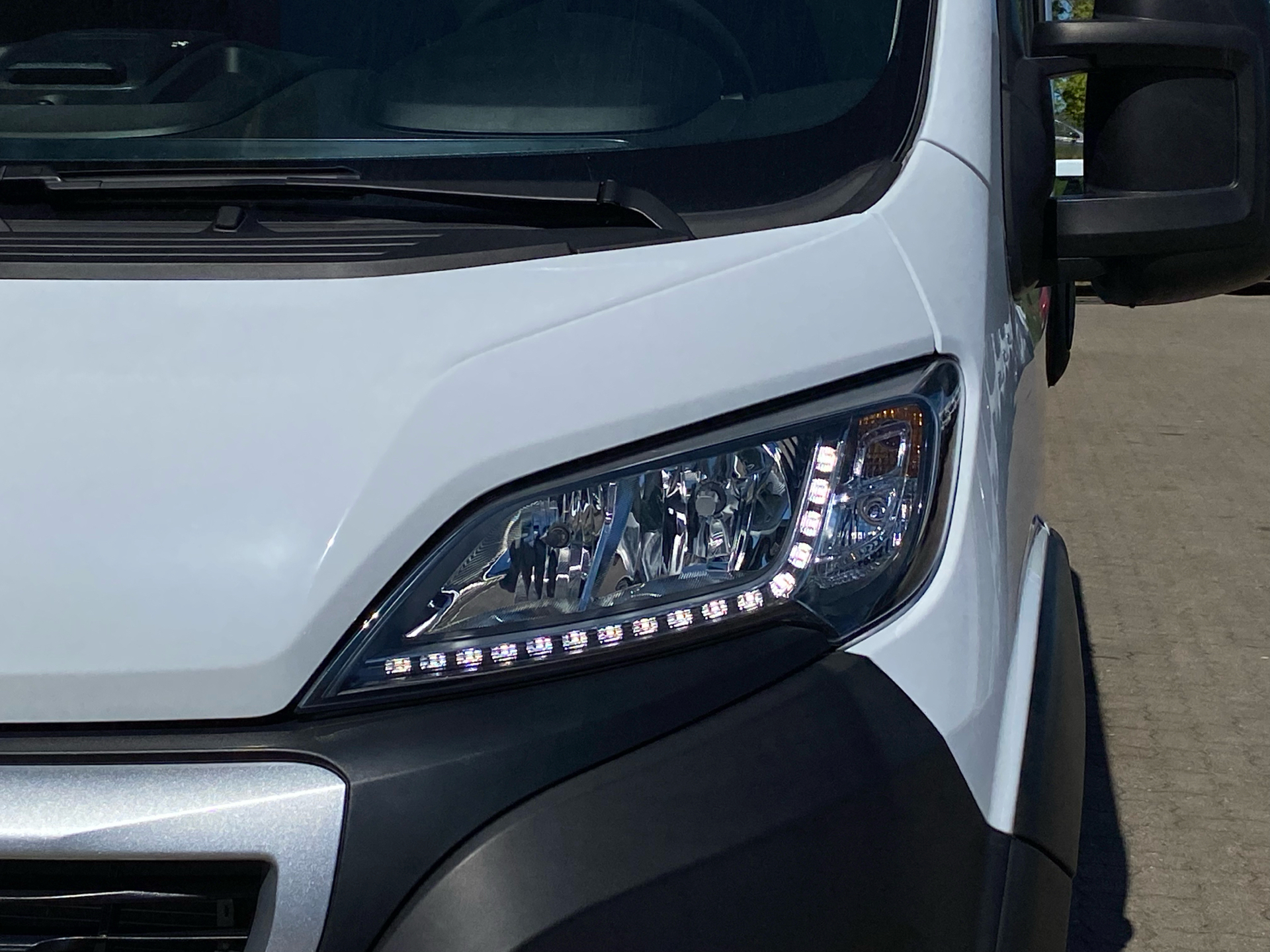 Peugeot Boxer 2,2 435 L3H2 BlueHDi Premium 165HK Van 6g