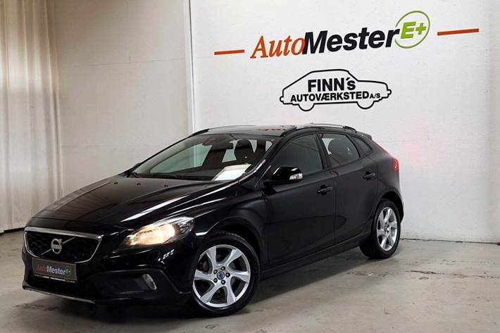 Grøn Volvo V40 CC fra 2013
