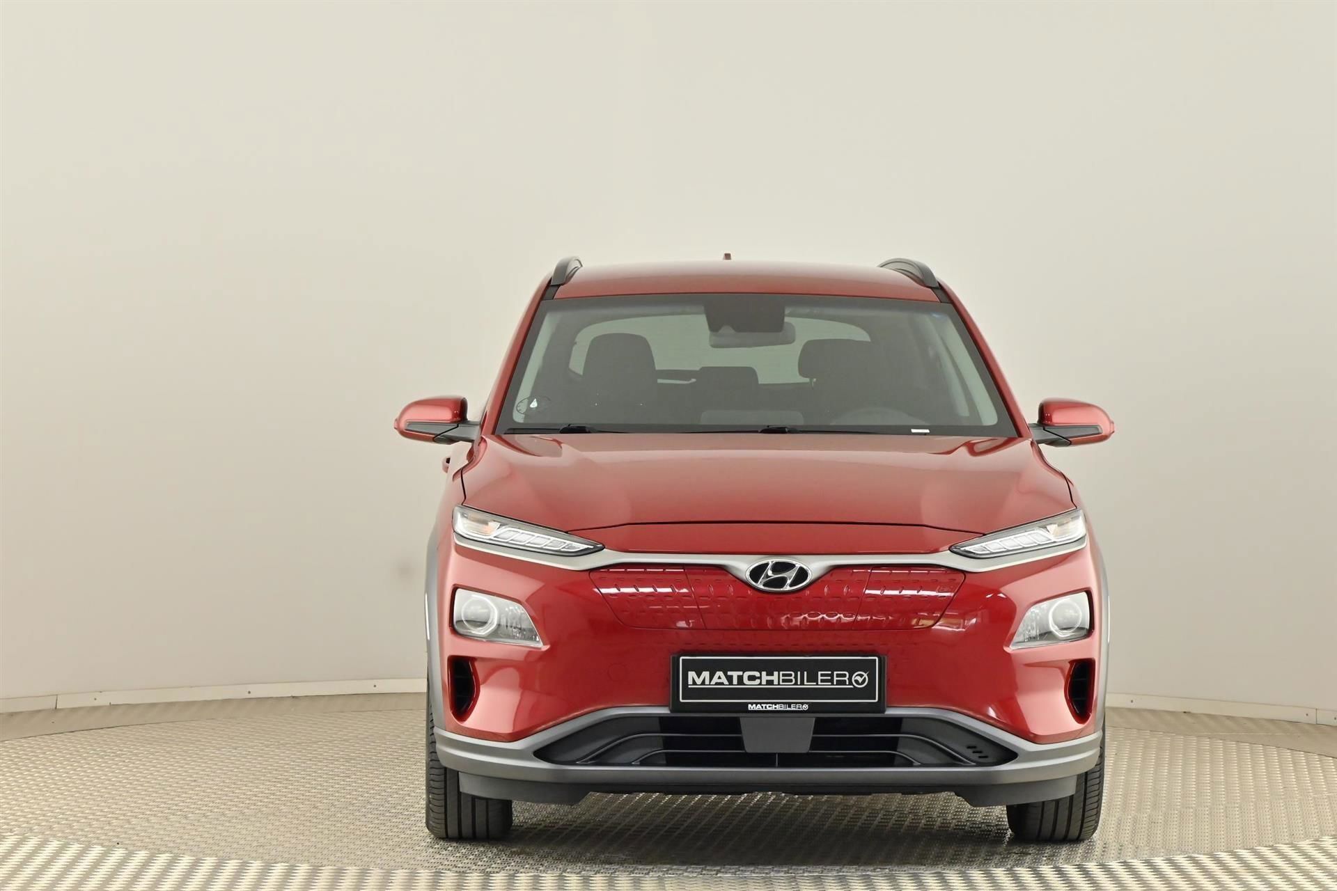 Rød Hyundai Kona fra 2021