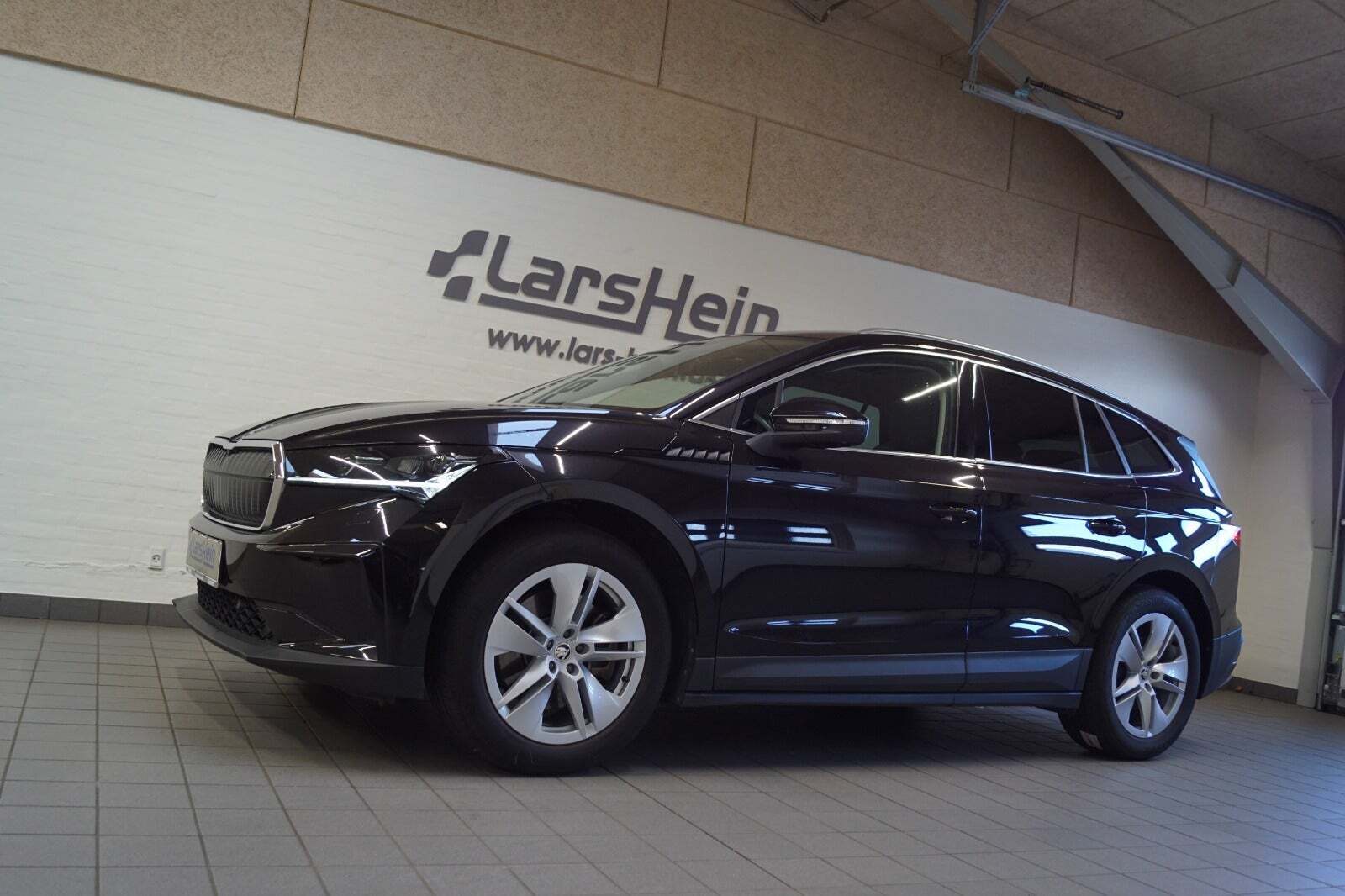 Sort Skoda Enyaq fra 2022