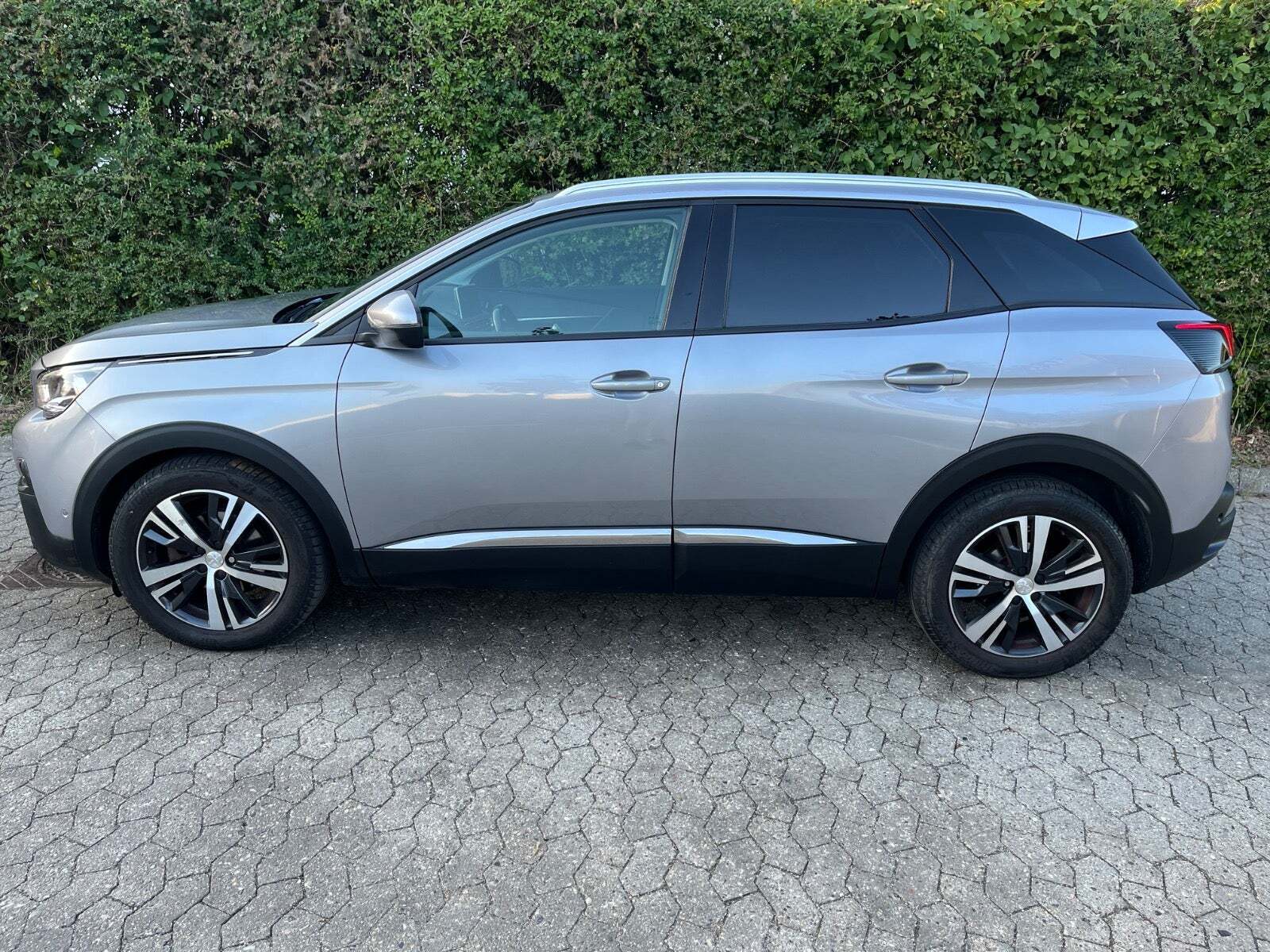 undefined Peugeot 3008 fra 2017