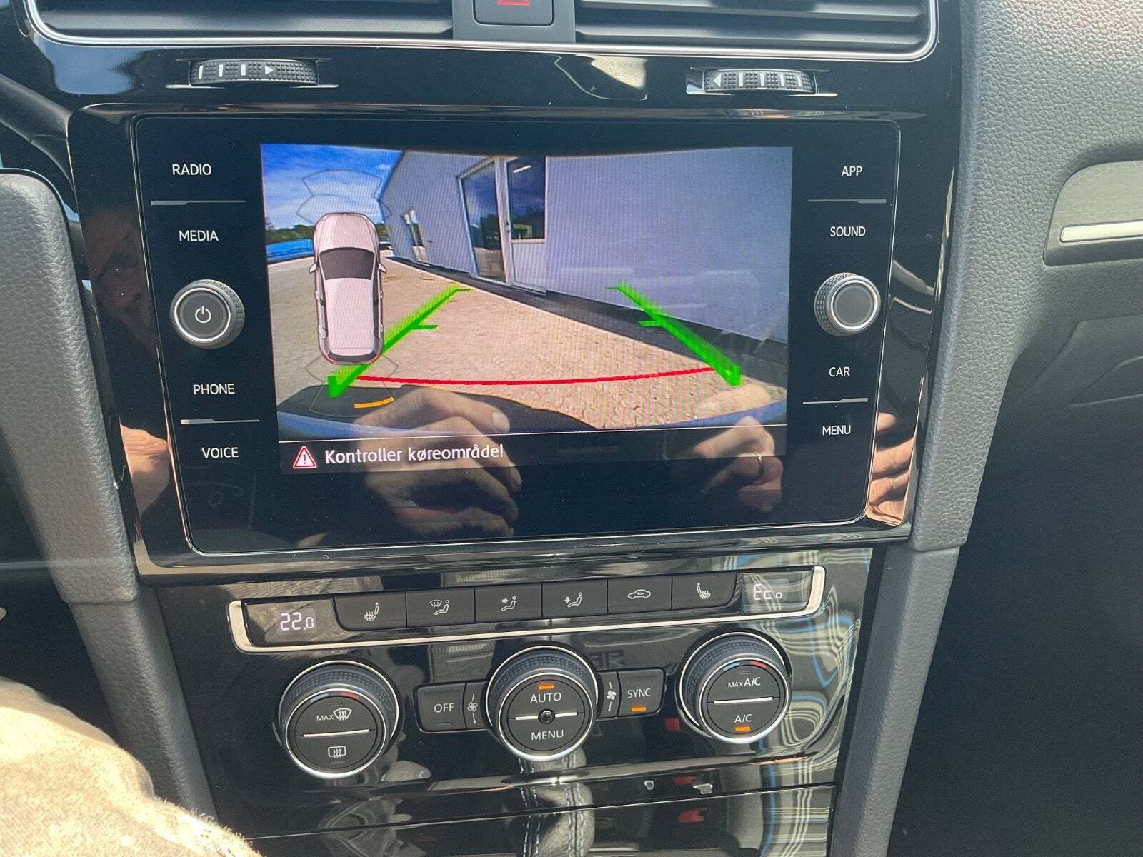 Hvid VW Golf VII fra 2020