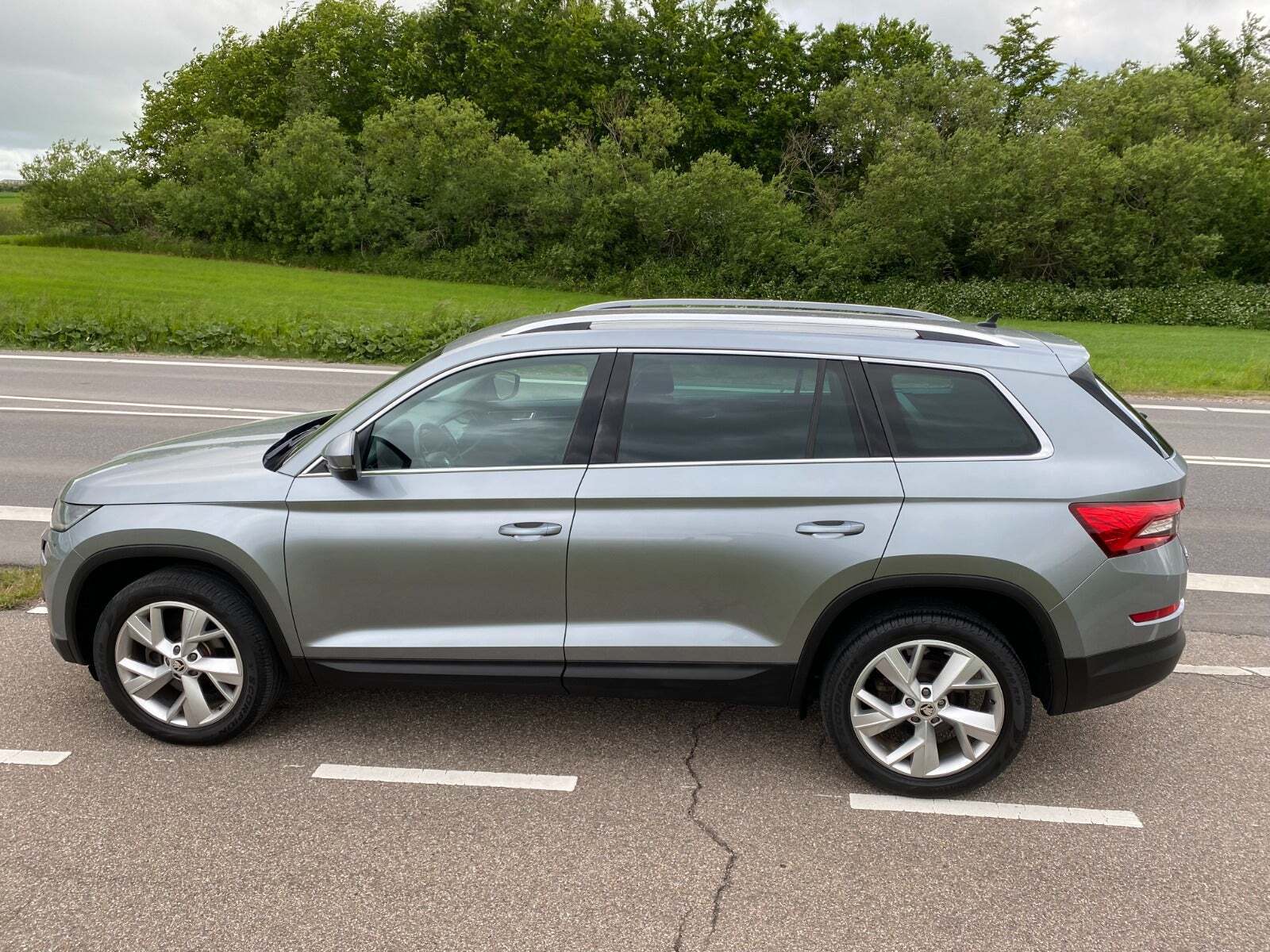 Grå Skoda Kodiaq fra 2019