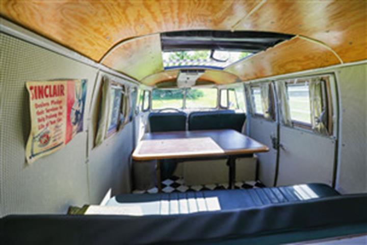 undefined VW T1 fra 1965 set indefra