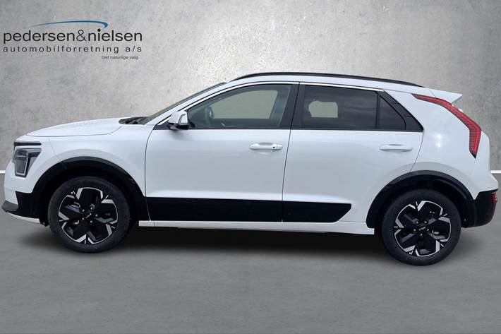 Hvid Kia Niro EV fra 2025