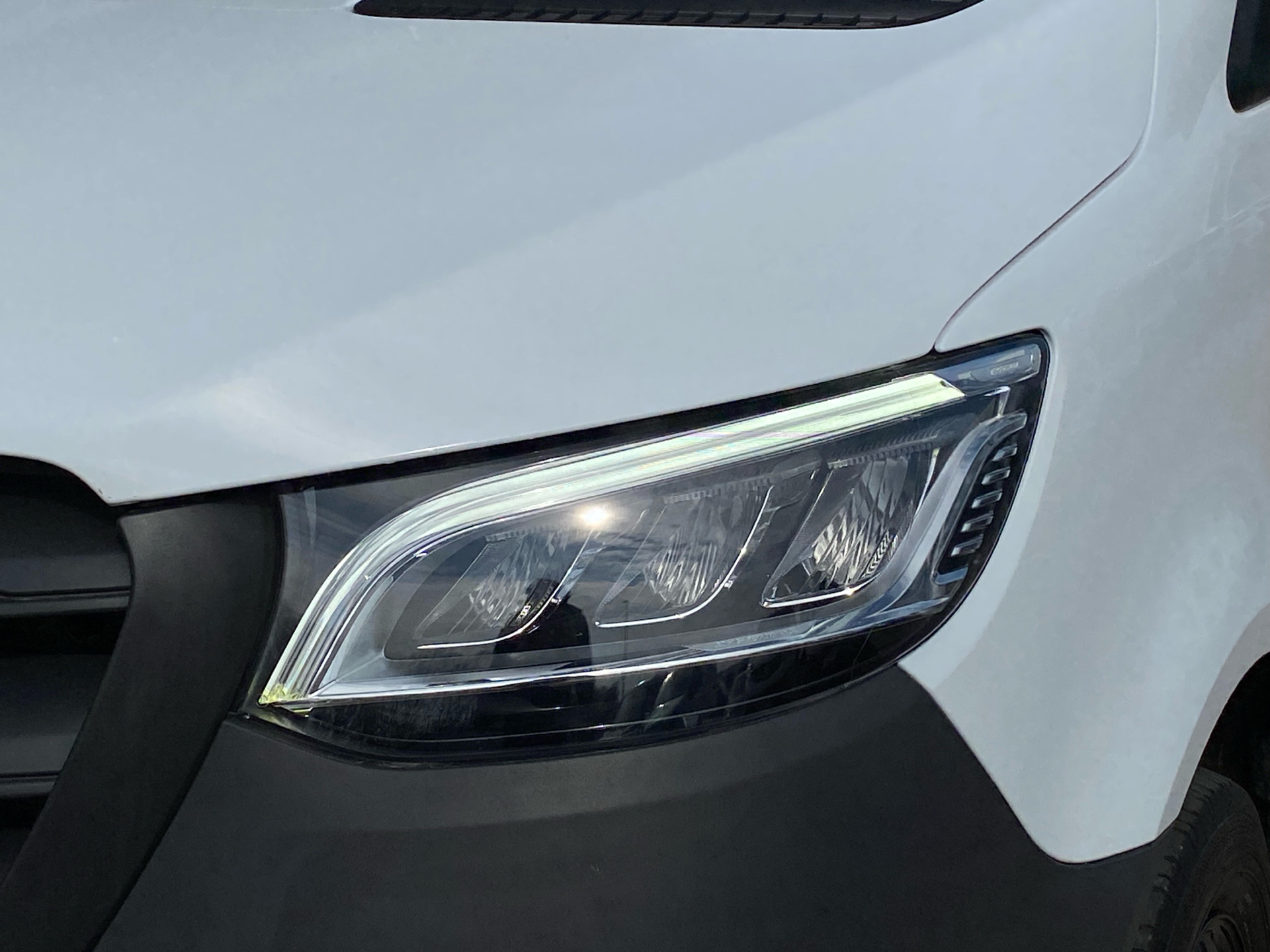 Mercedes Sprinter 2,0 215 CDI A2 H2 150HK Van 9g Aut.