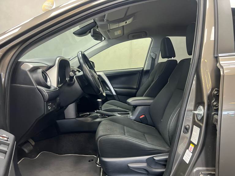 Toyota RAV4 2,5 Hybrid H3 Safety Sense 4x2 197HK 5d 6g Aut.