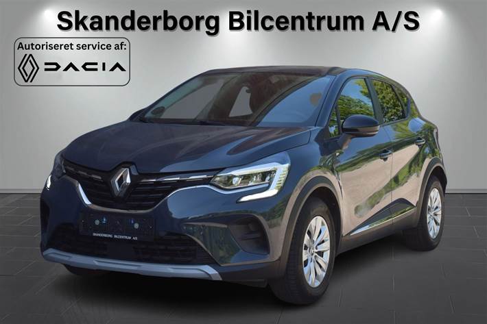 Blå Renault Captur fra 2020 set udefra