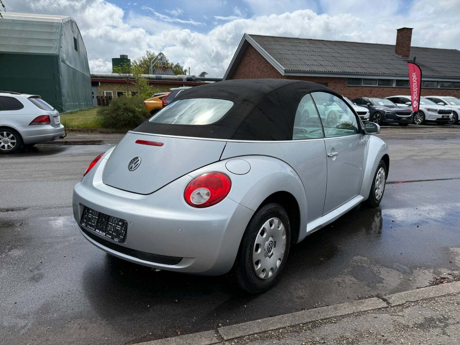 VW New Beetle 1,6 Highline Cabriolet