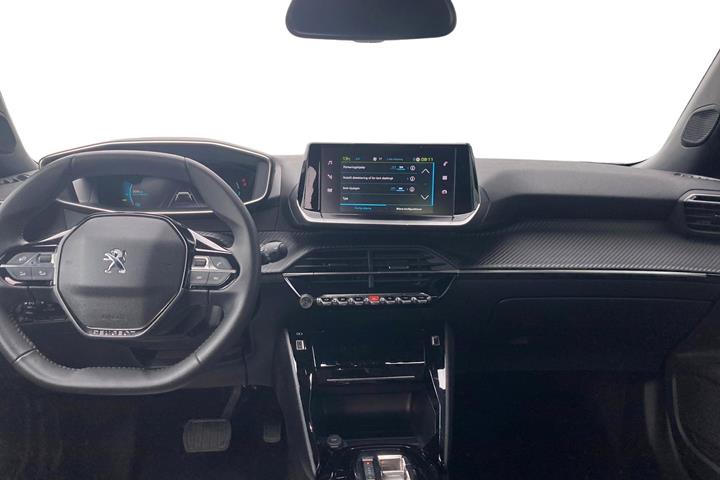 Hvid Peugeot e-2008 fra 2023