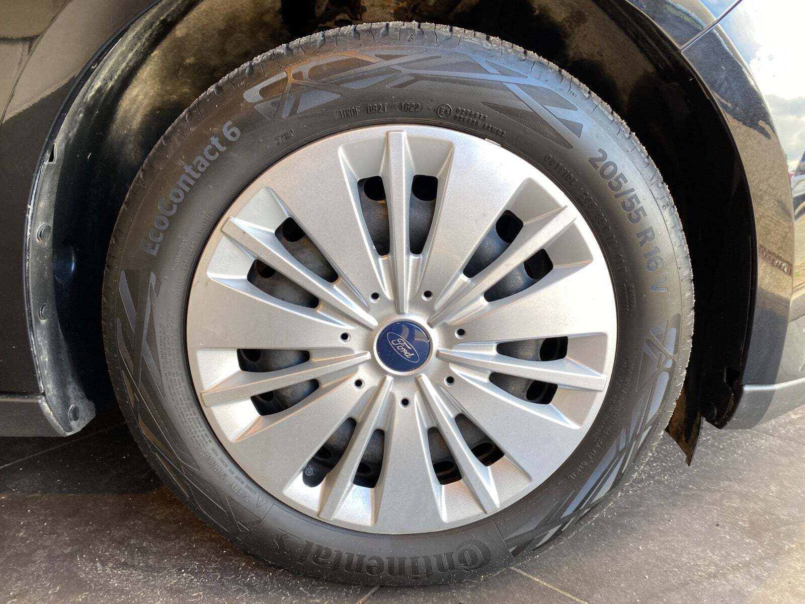 Ford Focus 1,0 SCTi 100 Titanium stc.