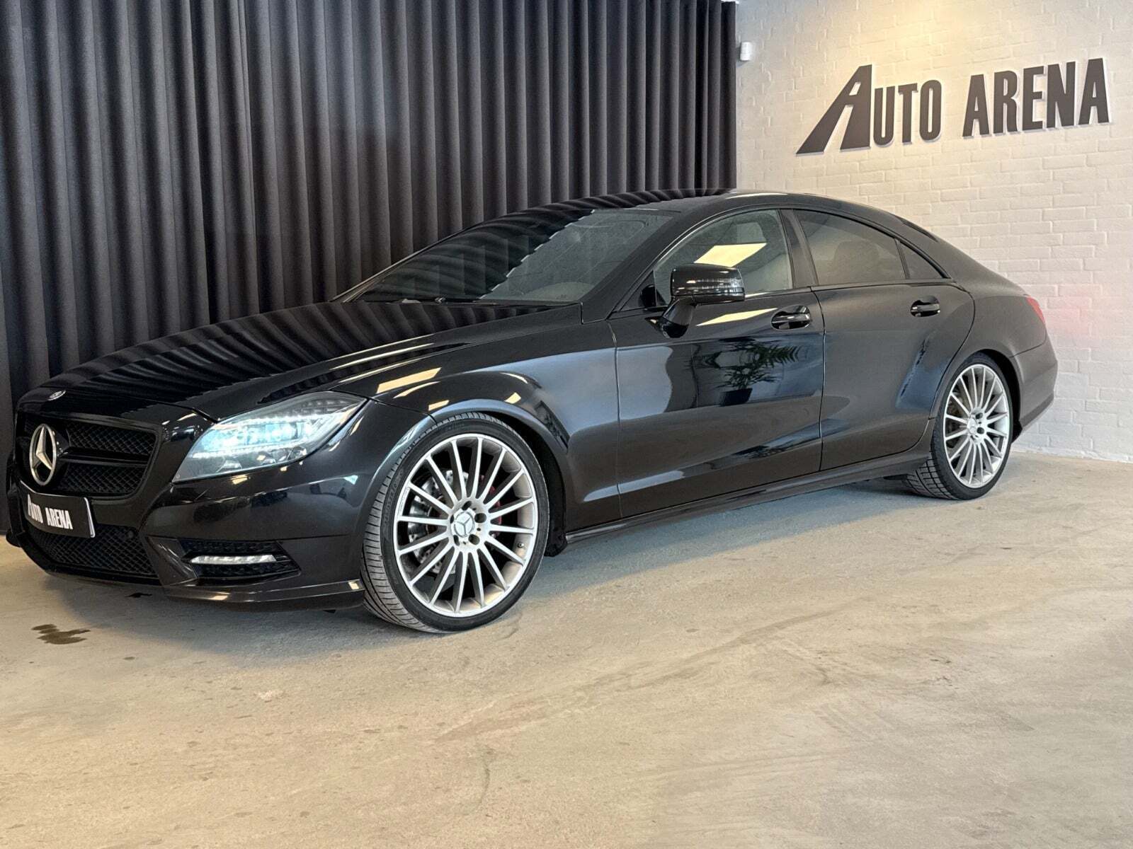 Sort Mercedes CLS350 fra 2011