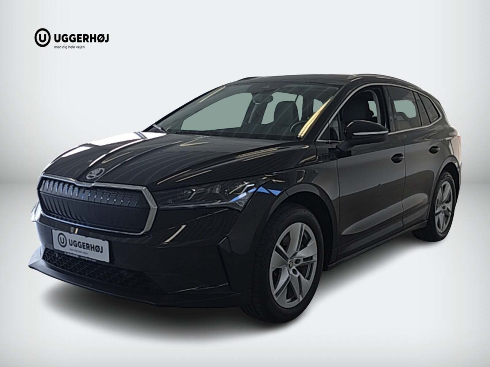 Sort Skoda Enyaq fra 2022 set udefra