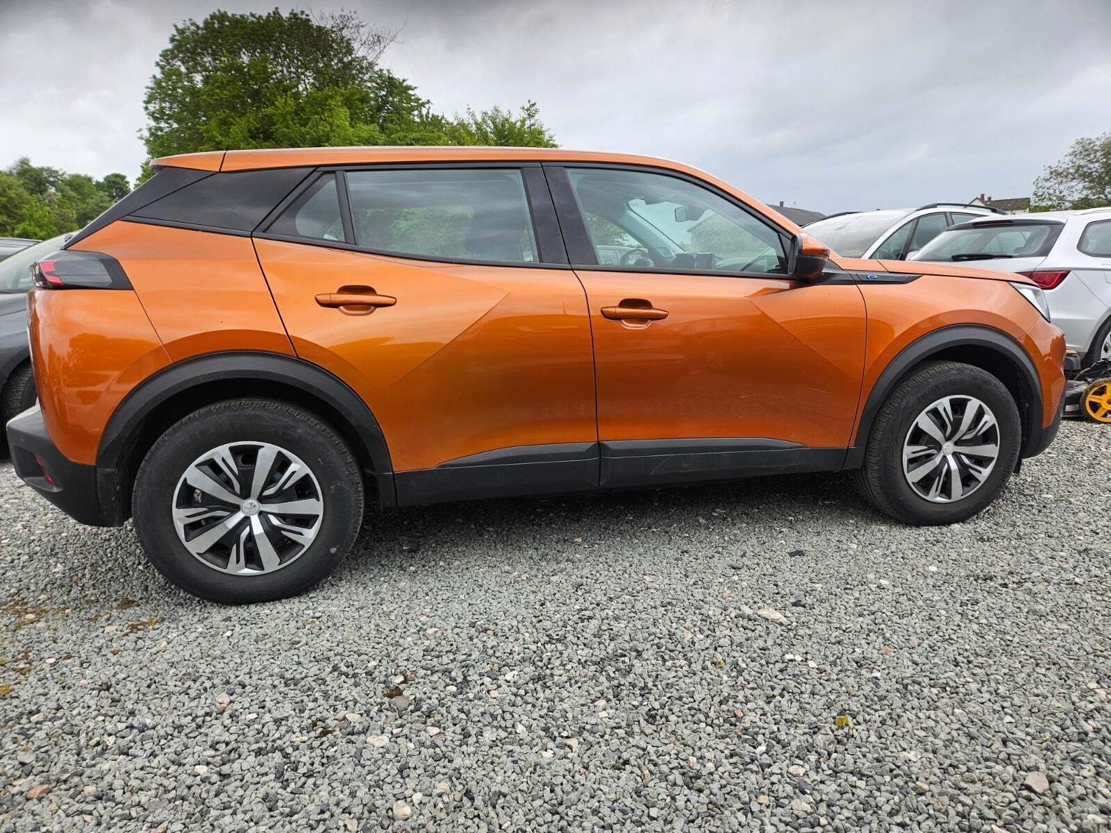 Kobber Peugeot e-2008 fra 2022
