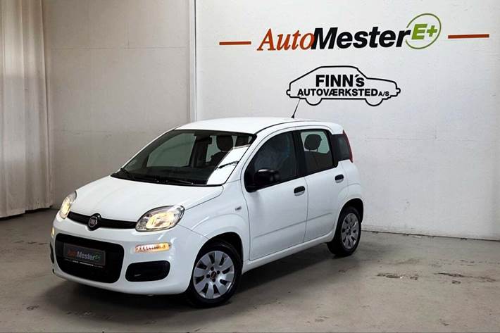 Grøn Fiat Panda fra 2012 set udefra