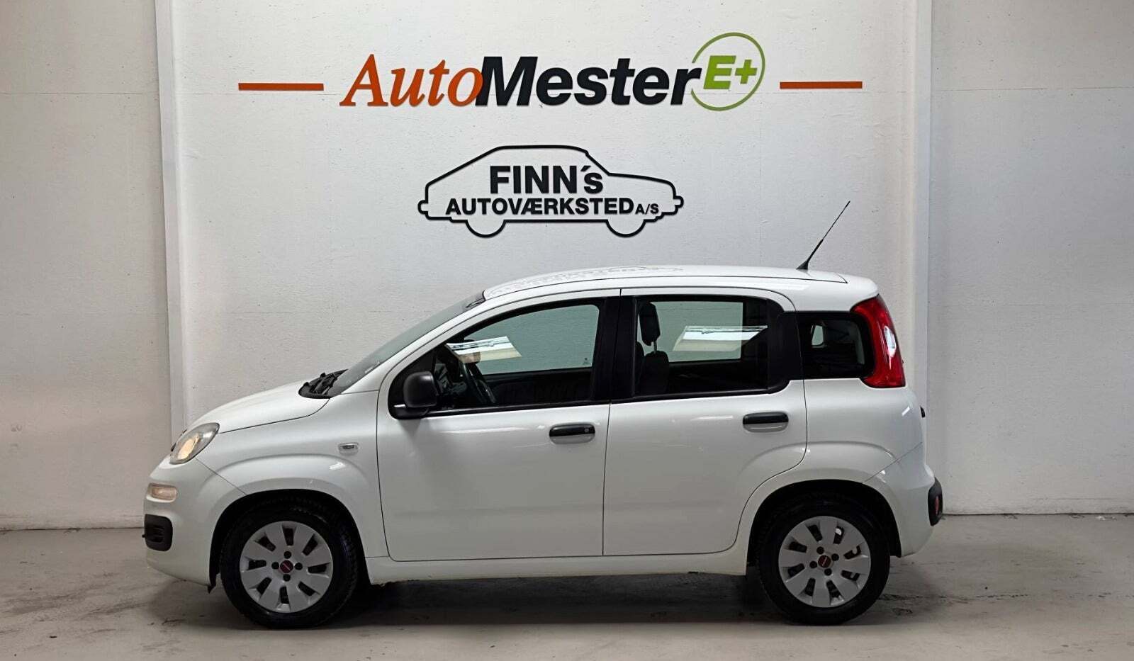 Grøn Fiat Panda fra 2012