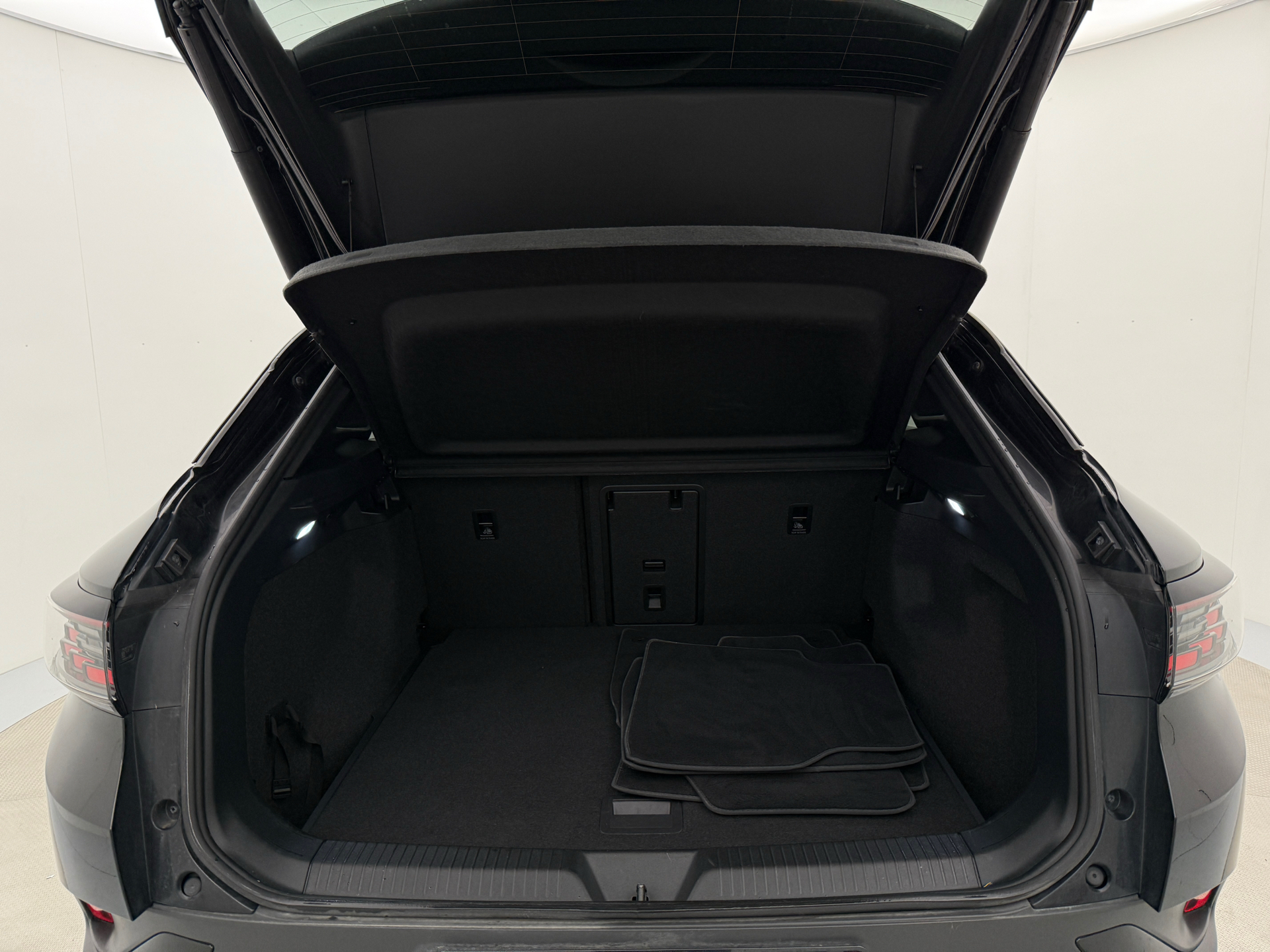 Sort VW ID.4 fra 2023