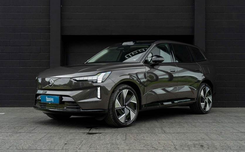 Volvo EX90