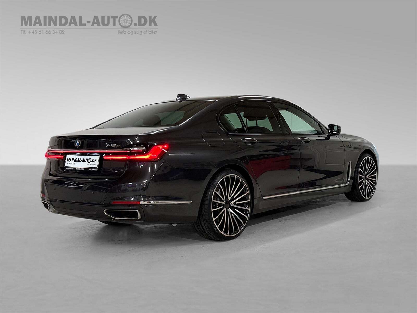 BMW 745e