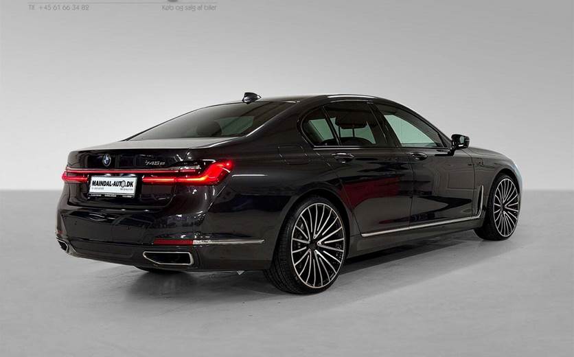 BMW 745e